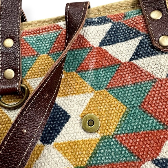 Myra Bag Aztec Duffel Tote Canvas Weekender Western Travel Bag Leather Southwest - Picture 7 of 16